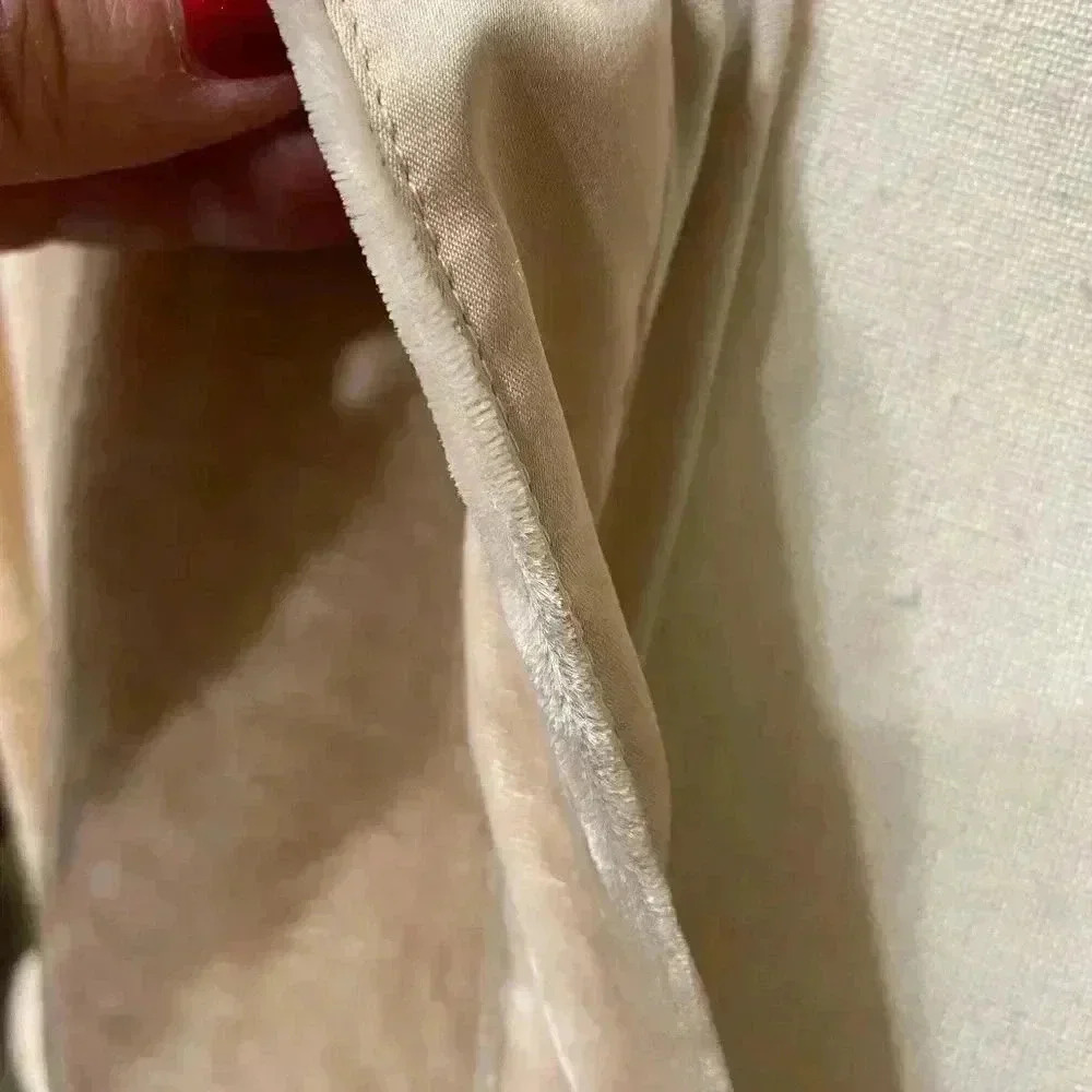 Anthropologie‎ Women's Silk Beige Soft Pullover Collared Medium Top Blue Tassel - Picture 12 of 15